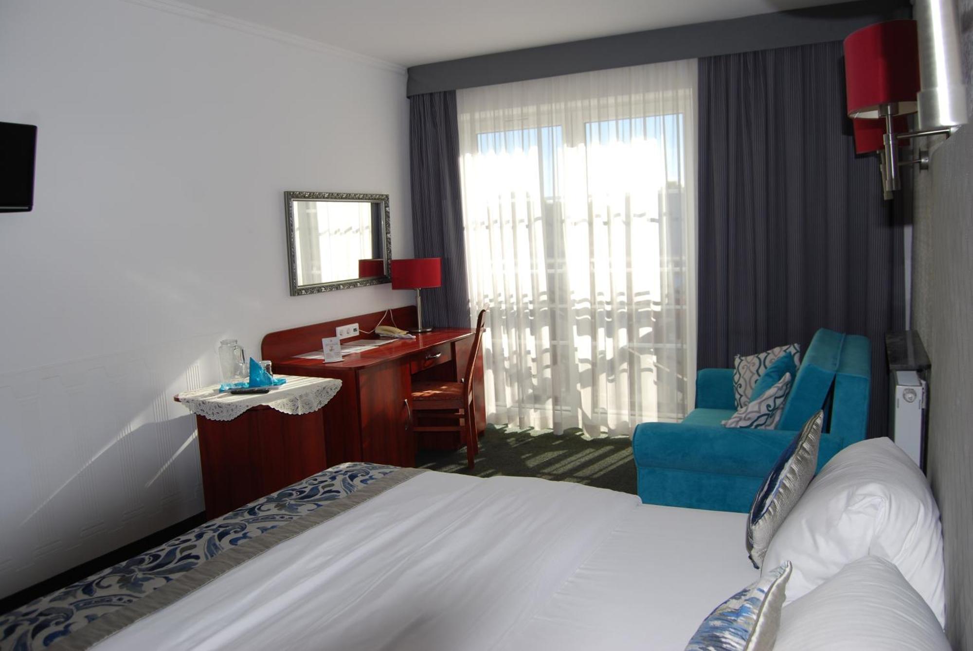 Amigo Hotel Sulejówek Exteriér fotografie